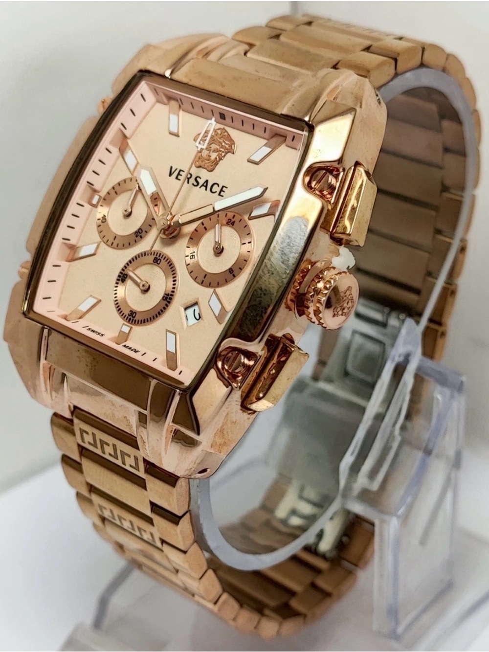 Versace - Picture 3 of 9